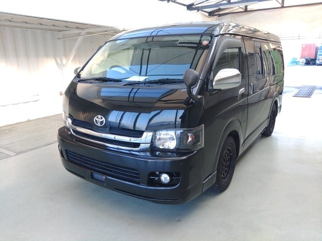 Toyota Haisi van (🇹🇿TZ)